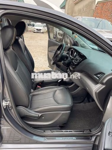 Vinfast Fadil Base 2022 Xám 71724 km