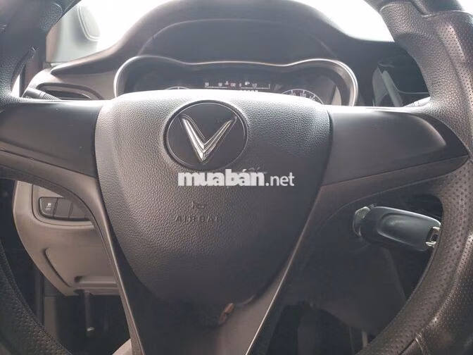Vinfast Fadil Base 2022 Xám 71724 km