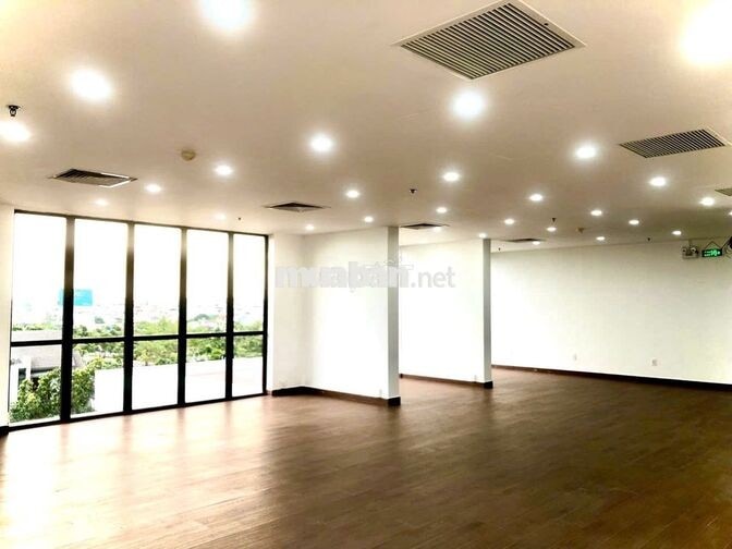 Cho thuê văn phòng giá tốt – Lễ tân, an ninh 24/7