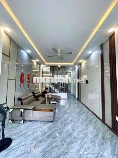 nhà 1 trệt 2 lầu THUẬN GIAO,Kế đường 22/12 gần VSIP1,đầy đủ nội thất