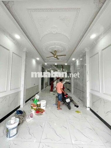nhà 1 trệt 2 lầu An Phú,kế đường Phan đình giót,có nội thất cơ bản