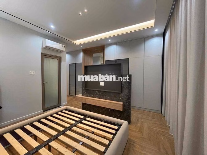 CHO THUÊ NHÀ PHỐ QUẬN 7 4PN+4WC NTCB 40 TRIỆU/ THÁNG