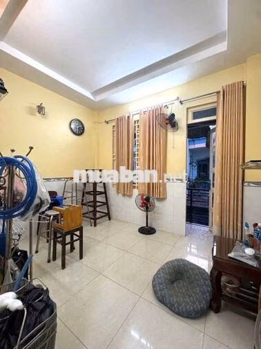 CHO THUÊ NHÀ BÌNH TRỊ ĐÔNG - 8 TRIỆU - 2PN - GẦN HƯƠNG LỘ 2