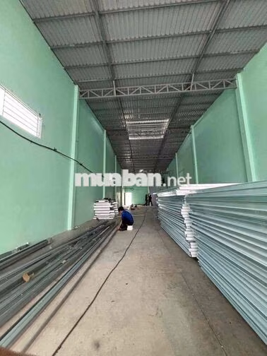 Mình cần cho thuê lại Kho hơn 200m2 ở Lê Tấn Bê, An Lạc