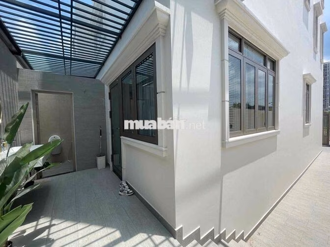 CHO THUÊ NHÀ PHỐ QUẬN 7 4PN+4WC NTCB 40 TRIỆU/ THÁNG