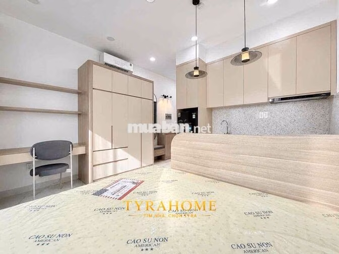 🔥 CĂN HỘ 1PN 50M² – BAN CÔNG – TÁCH BẾP – THANG MÁY XỊN – PHÒNG TRỐNG