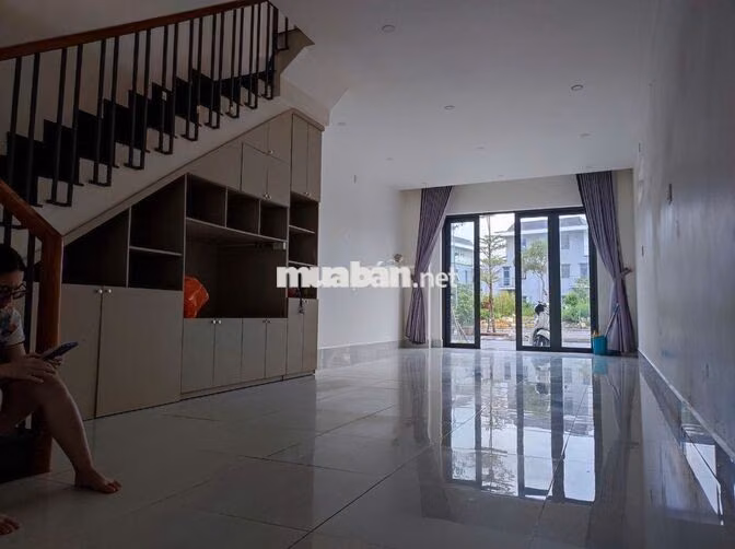 CHO THUÊ NHÀ KHU ĐÔ THỊ TÂY BẮC Ở HOẶC LÀM VĂN PHÒNG