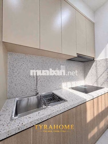 🔥 CĂN HỘ 1PN 50M² – BAN CÔNG – TÁCH BẾP – THANG MÁY XỊN – PHÒNG TRỐNG