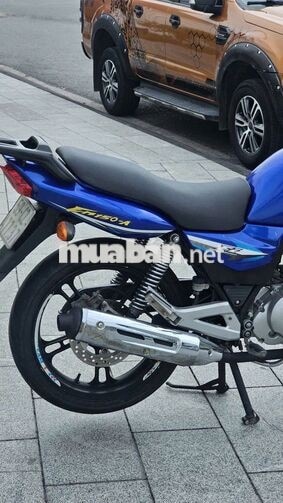 Suzuki EN150 2012 Xanh 10 vạn