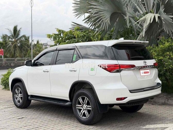 Toyota Fortuner 2024 2.4L 4x2 AT Trắng