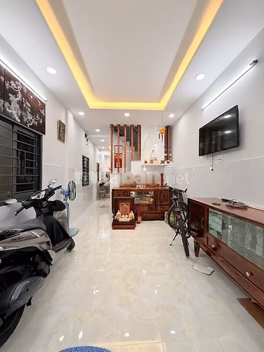 Bán Nhà Hẻm 650 Điện Biên Phủ Q10 52M2 Ngang 3M5 3 Tầng 3 PN - 8 Tỷ 9