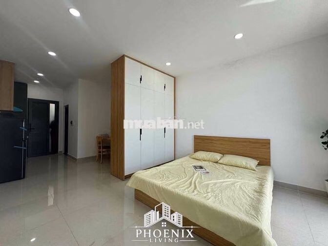 TRỐNG LẠI PHÒNG BAN CÔNG ĐẦY ĐỦ NỘI THẤT NGAY TRƯỜNG CHINH