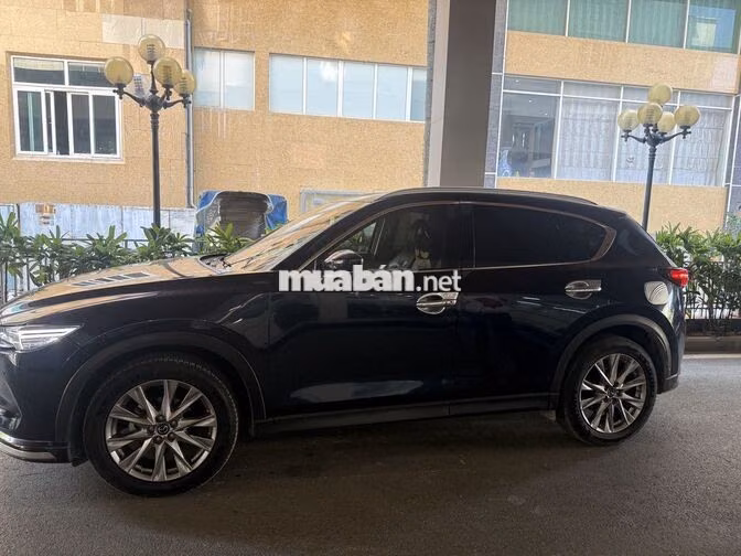 Mazda CX-5 2019 Premium Đen