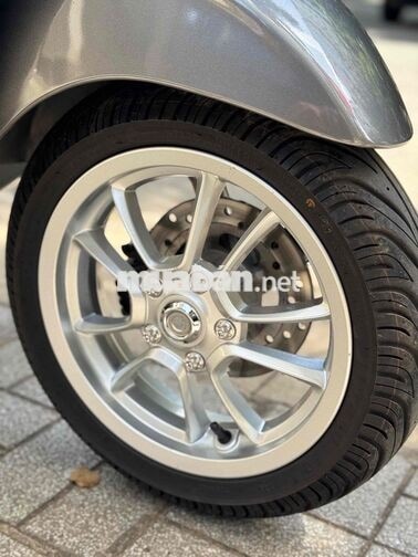 Piaggio Vespa Sprint 2016 chính chủ kiểng đẹp