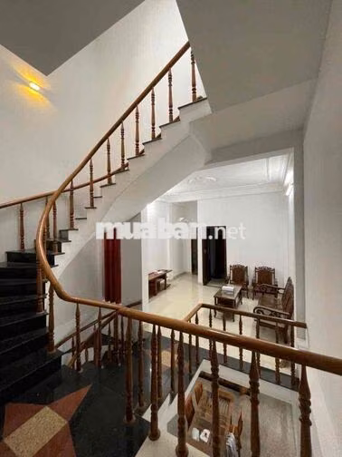 CHO THUÊ NHÀ 3 TẦNG 3PN KHU MINH MẠNG GẦN BIỂN SƠN THUỶ
