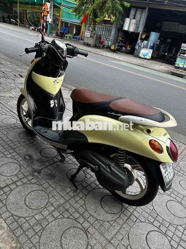 Yamaha Clasico Xe tay ga Tự động