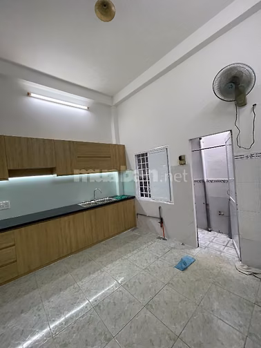 NHÀ MT KINH DOANH ĐƯỜNG SỐ 14 TÊN LỬA, 4x15m TRỆT 2 LẦU ST 4PN 3WC 8T