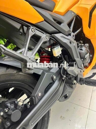GPX DeMon 150GR Sport Edition Vàng 2000 km