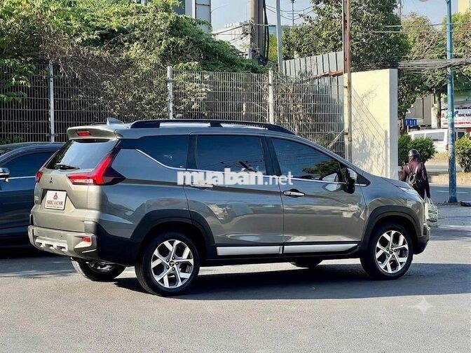 Mitsubishi Xpander Cross -5 đồng hơn-TL cực Mạnh