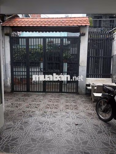Nhà 3PN, 2WC. Sân để xe rộng. Gò Vấp 