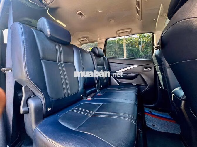 Mitsubishi Xpander Cross -5 đồng hơn-TL cực Mạnh