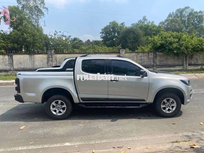 Chevrolet Colorado 2016 Số sàn Bạc 90000 km