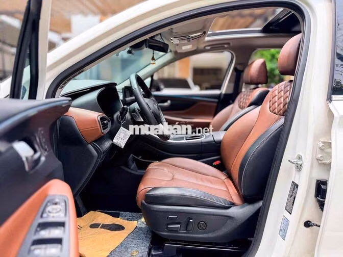 Cần bán Santafe Premium 2021 mode 2022 siêu đẹp