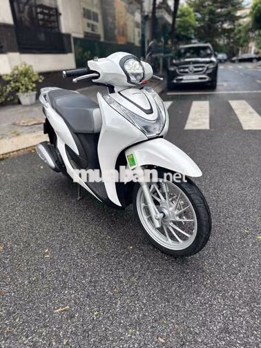 Honda SH Mode 2025 Trắng