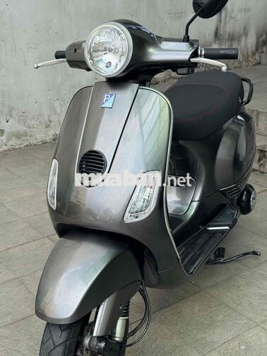 Piaggio Vespa LX125ie 2012 Xám Titan . BSTP