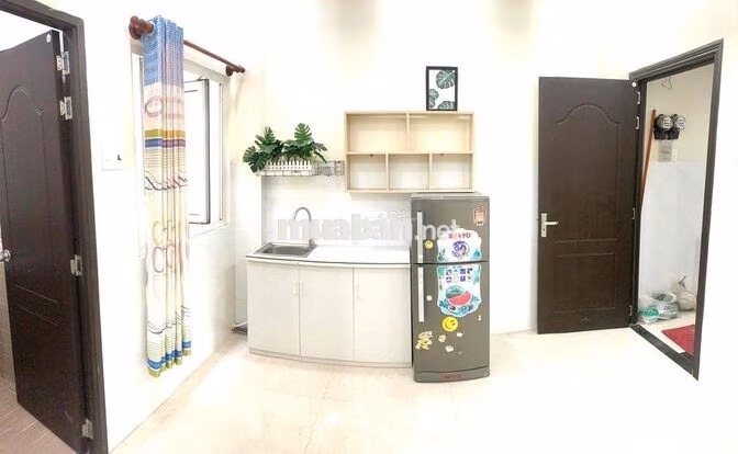 Full nội thất như hình,hẻm xe hơi đi Him lam 3p