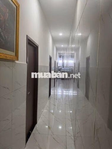 Cho Thuê Nhà 4PN 4x25m Mặt Tiền Hẻm Xe Hơi Huỳnh Tấn Phát Quận 7