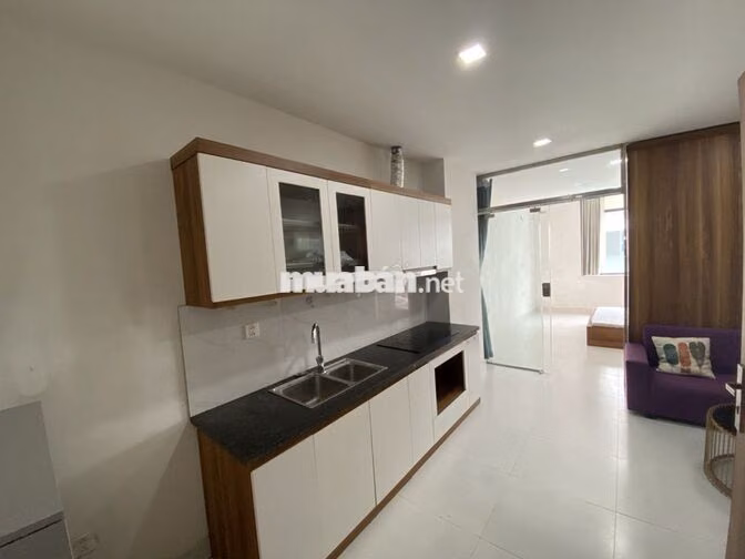 chính chủ cho thuê phòng 1 ngủ 1 khách thoáng mát ô tô đỗ cửa 