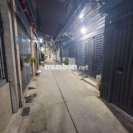 CHO THUÊ NHÀ NC 1 TRỆT 1 LỬNG 2PN 2WC CỐNG LỞ GIÁ 5Tr KDC YÊN TĨNH