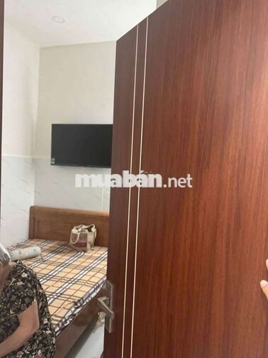 Cho Thuê Nhà 4PN 4x25m Mặt Tiền Hẻm Xe Hơi Huỳnh Tấn Phát Quận 7