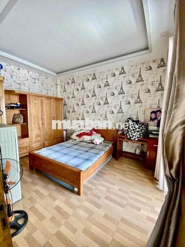 Cho Thuê Biệt Thự Mini DT 9x13m Sân Ôtô 1Trệt 3Lầu 4Pn 3Wc Gần Uỷ Ban