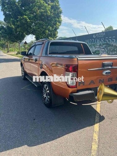 Ford Ranger Wildtrak Tự động Cam 5 chỗ