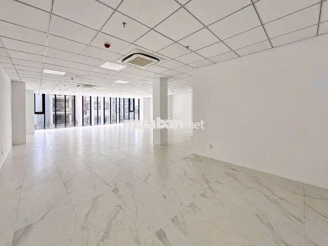 CHO THUÊ TÒA BUILDING MỚI 1280M2 TRUNG TÂM QUẬN 3