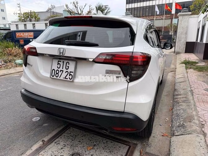 Honda HRV 2018 Trắng 15000 km (1 chủ tp )
