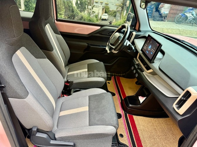 Vinfast VF3 Hồng Pin mua ĐK T1/2025 xe 9000km 