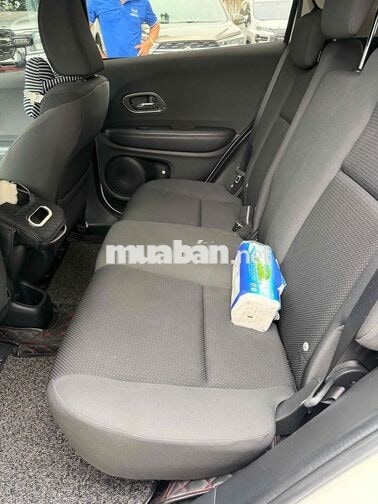 Honda HRV 2018 Trắng 15000 km (1 chủ tp )