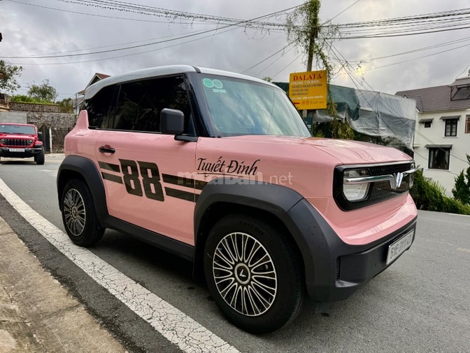 Vinfast VF3 Hồng Pin mua ĐK T1/2025 xe 9000km 