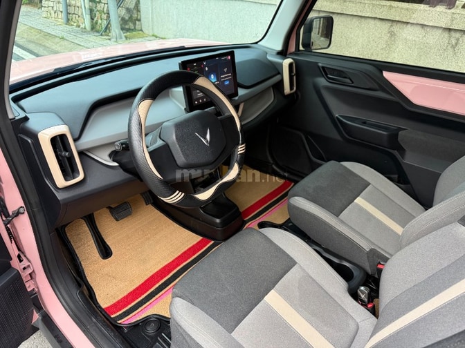 Vinfast VF3 Hồng Pin mua ĐK T1/2025 xe 9000km 