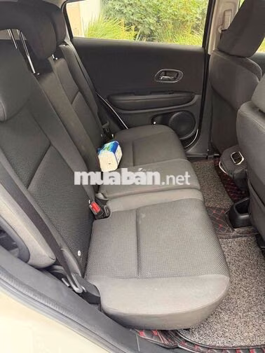 Honda HRV 2018 Trắng 15000 km (1 chủ tp )