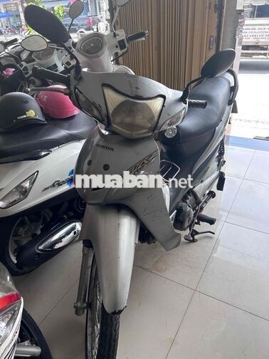 Honda Wave RS Bạc Xe số