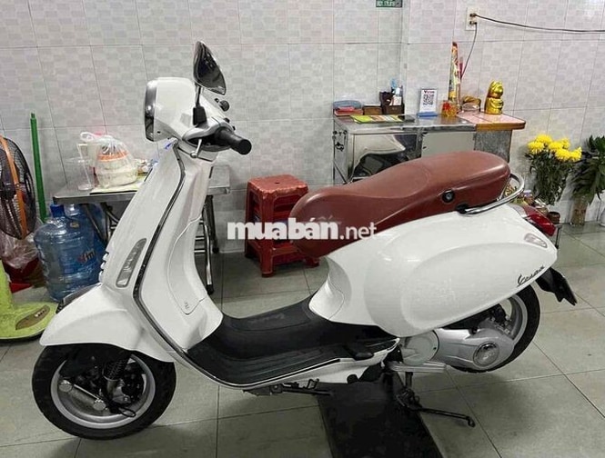 Piaggio Vespa 125cc Trắng
