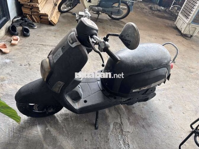 Yamaha Cuxi Đen