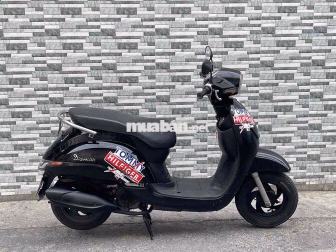 Cần bán xe Vespa 50cc 2023  . 9 chủ