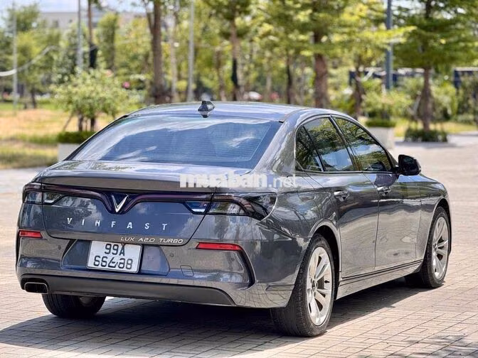 Lux A Base 2019 đẹp xuất sắc dàn lốp mới thay