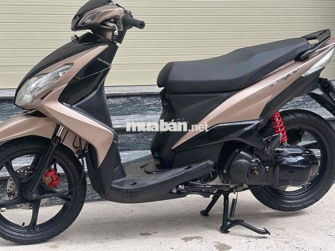 Yamaha Luvias fi 2013 BSTP Máy Zin Áo đẹp leng ken