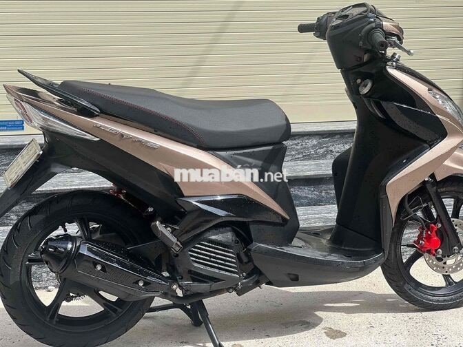 Yamaha Luvias fi 2013 BSTP Máy Zin Áo đẹp leng ken